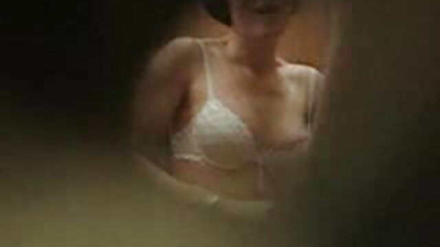 セクシーな女の子ジェニーアイアンに乗って脂肪陰茎の男性 女性 の ため の 無料 エロ 動画
